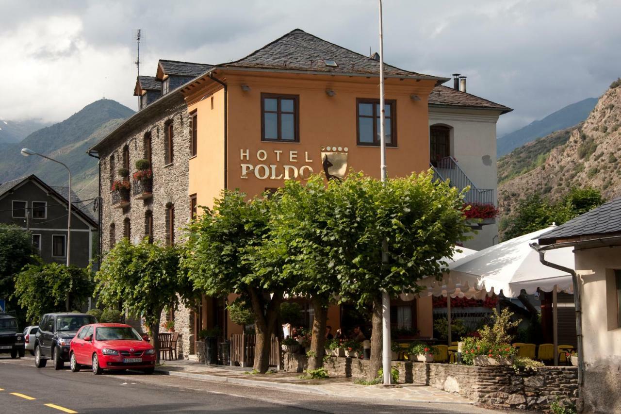 Hotel Poldo La Guingueta D'Aneu エクステリア 写真